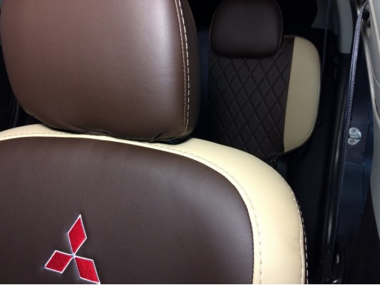 Авточехлы на Mitsubishi Outlander XL Авточехлы на Mitsubishi Outlander XL