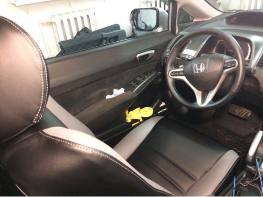 Каркасные авточехлы на Honda Civic 8 4D Каркасные авточехлы на Honda Civic 8 4D